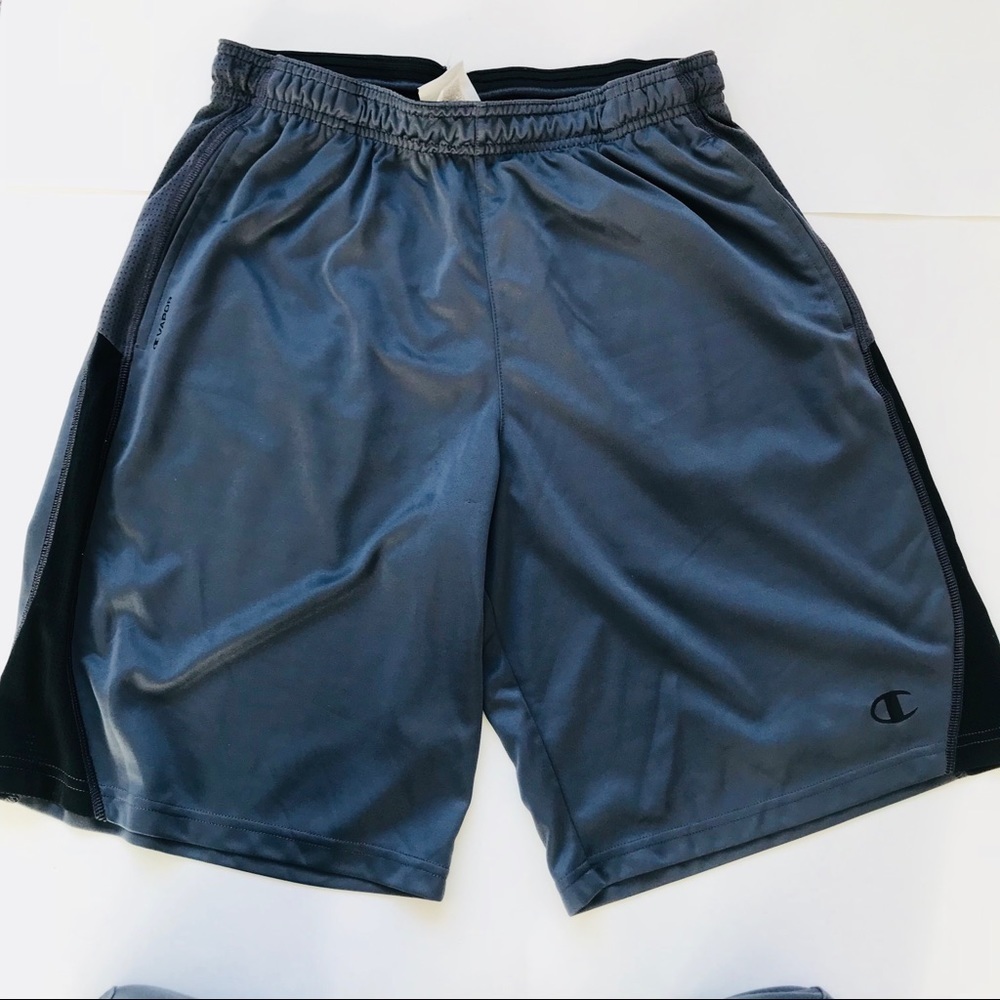 Champion Powertrain medium gray shorts Drawstring